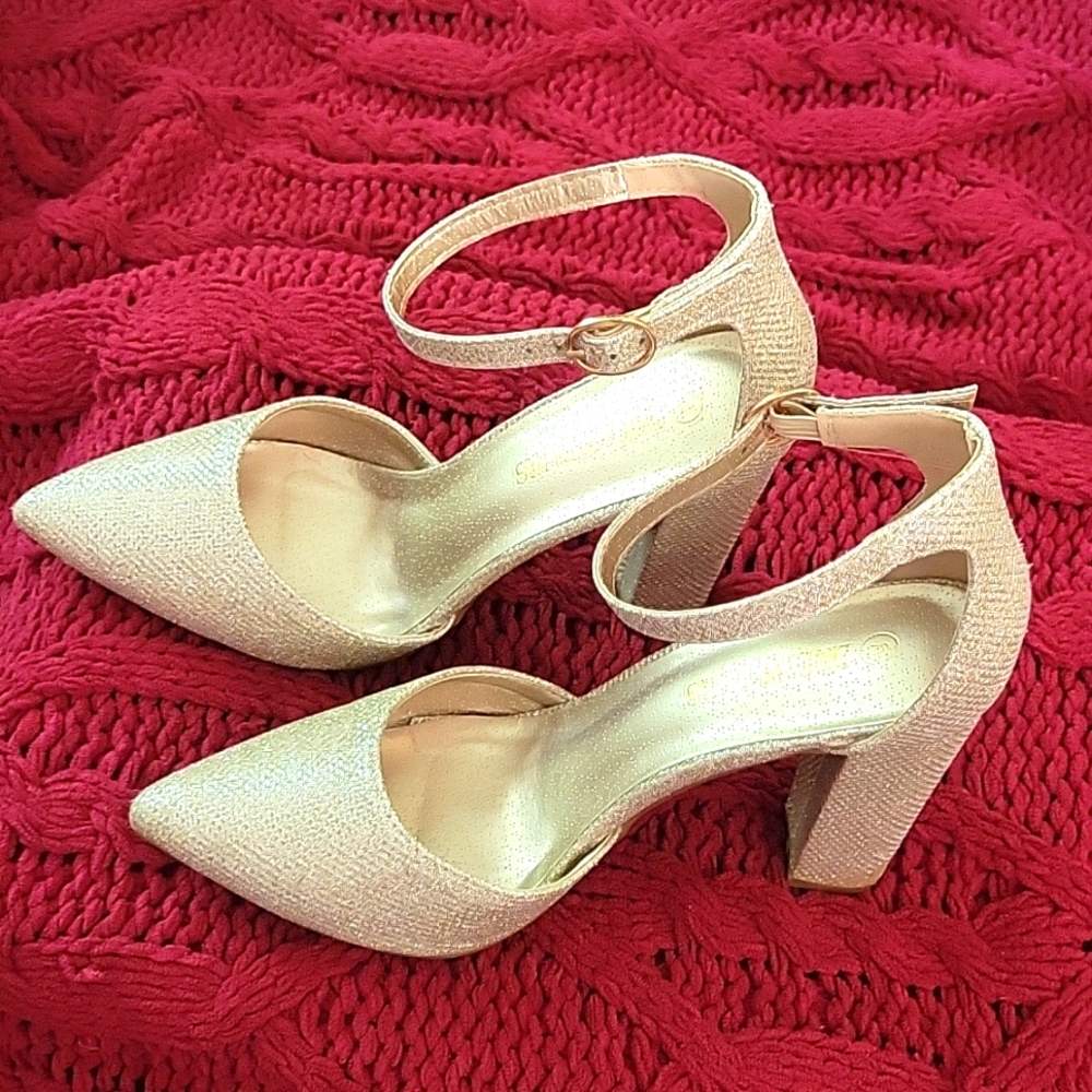 Gold formal pumps